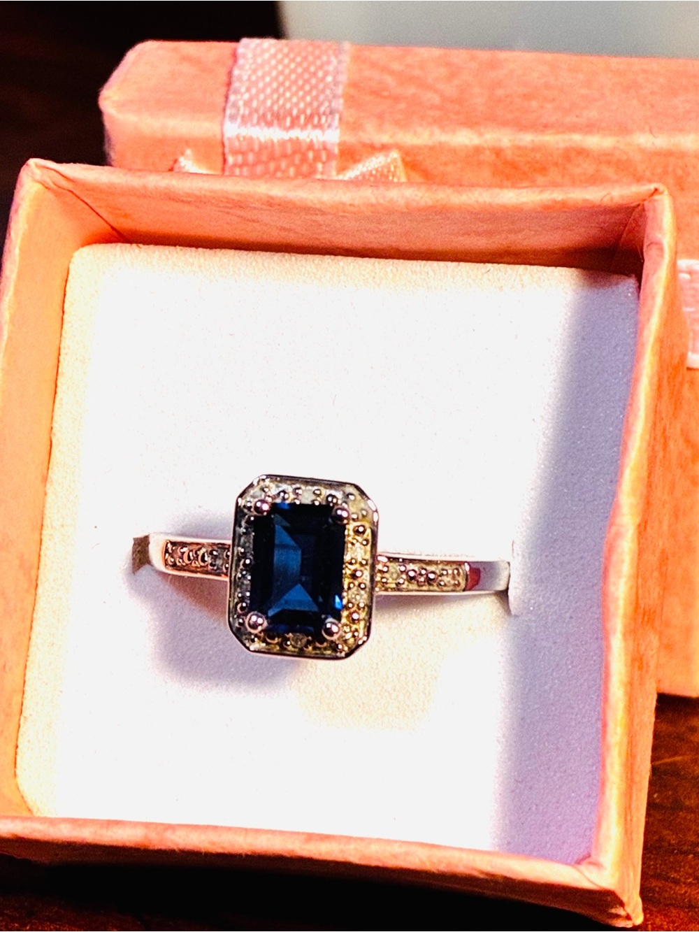 925 Silver & Deep Blue Sapphire Look Ring - Picture 4 of 8